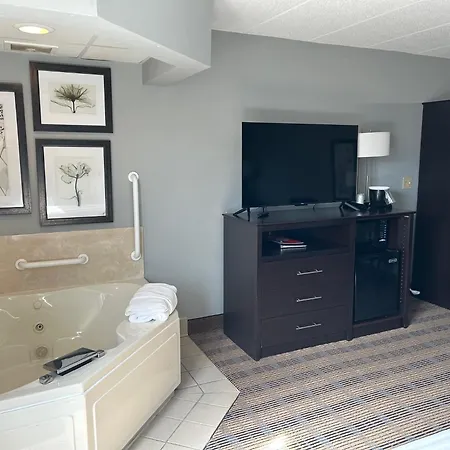 Americinn By Wyndham Ottumwa Esterno foto