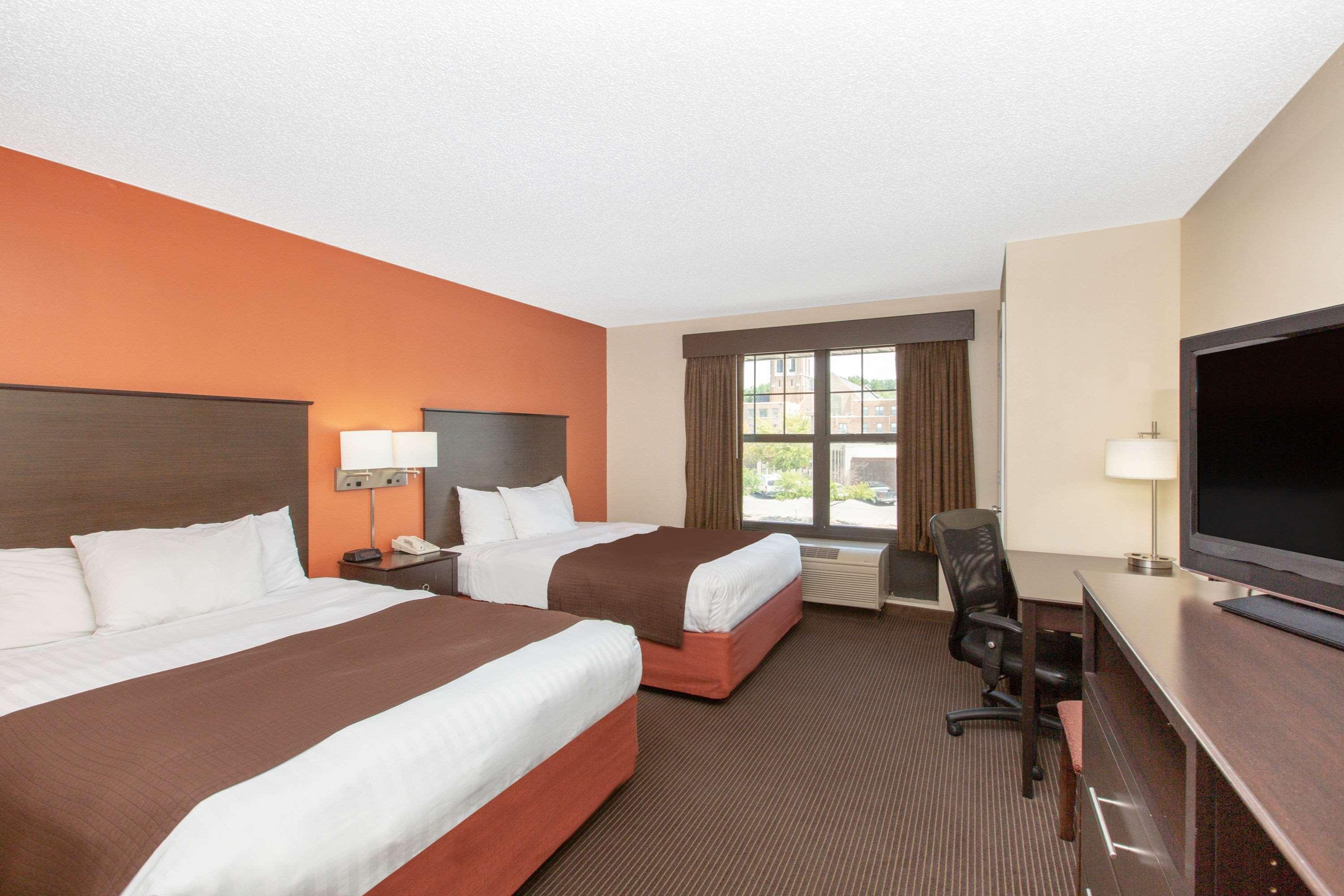 Inn Americinn By Wyndham Ottumwa