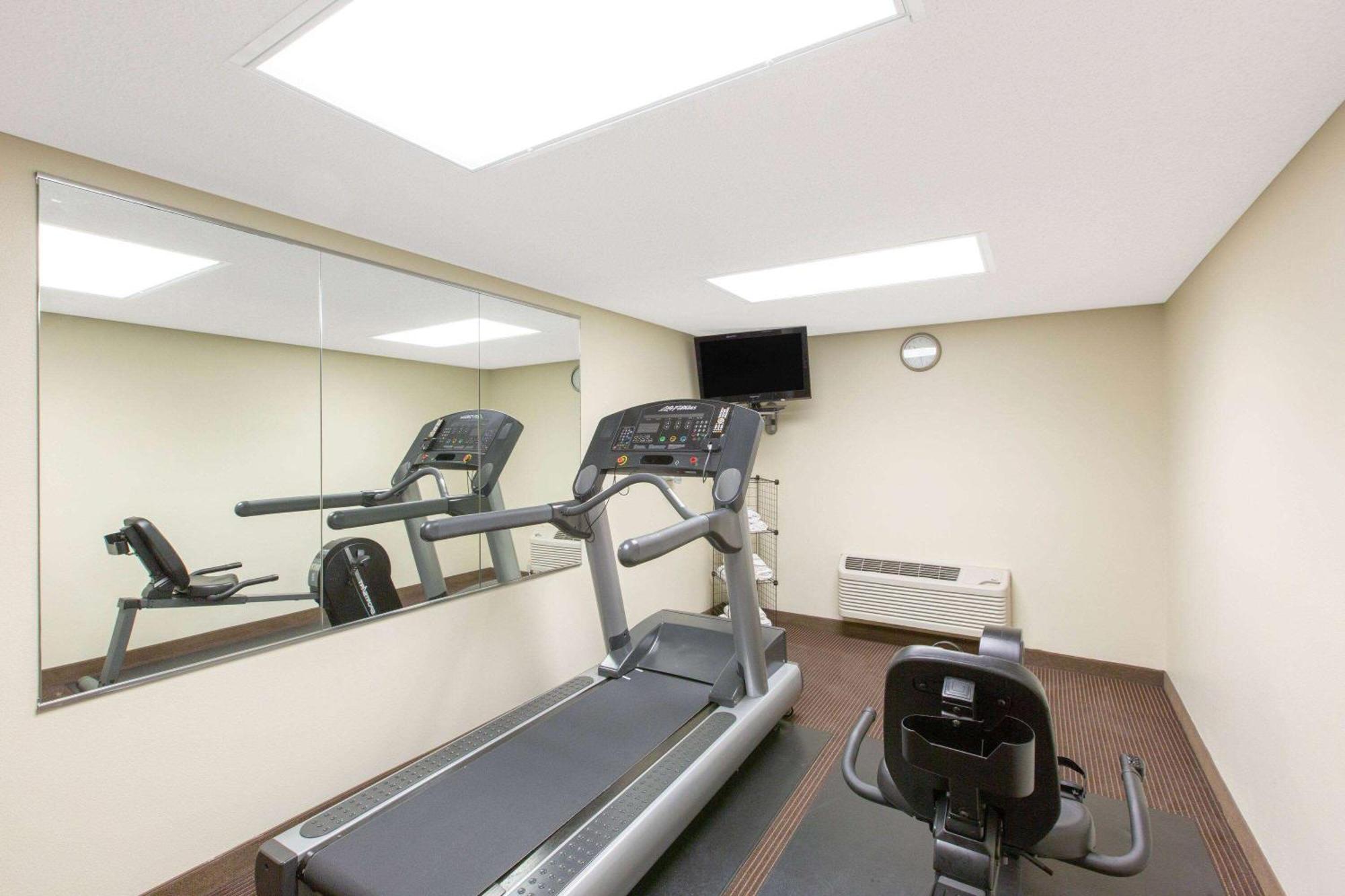 Inn Americinn By Wyndham Ottumwa