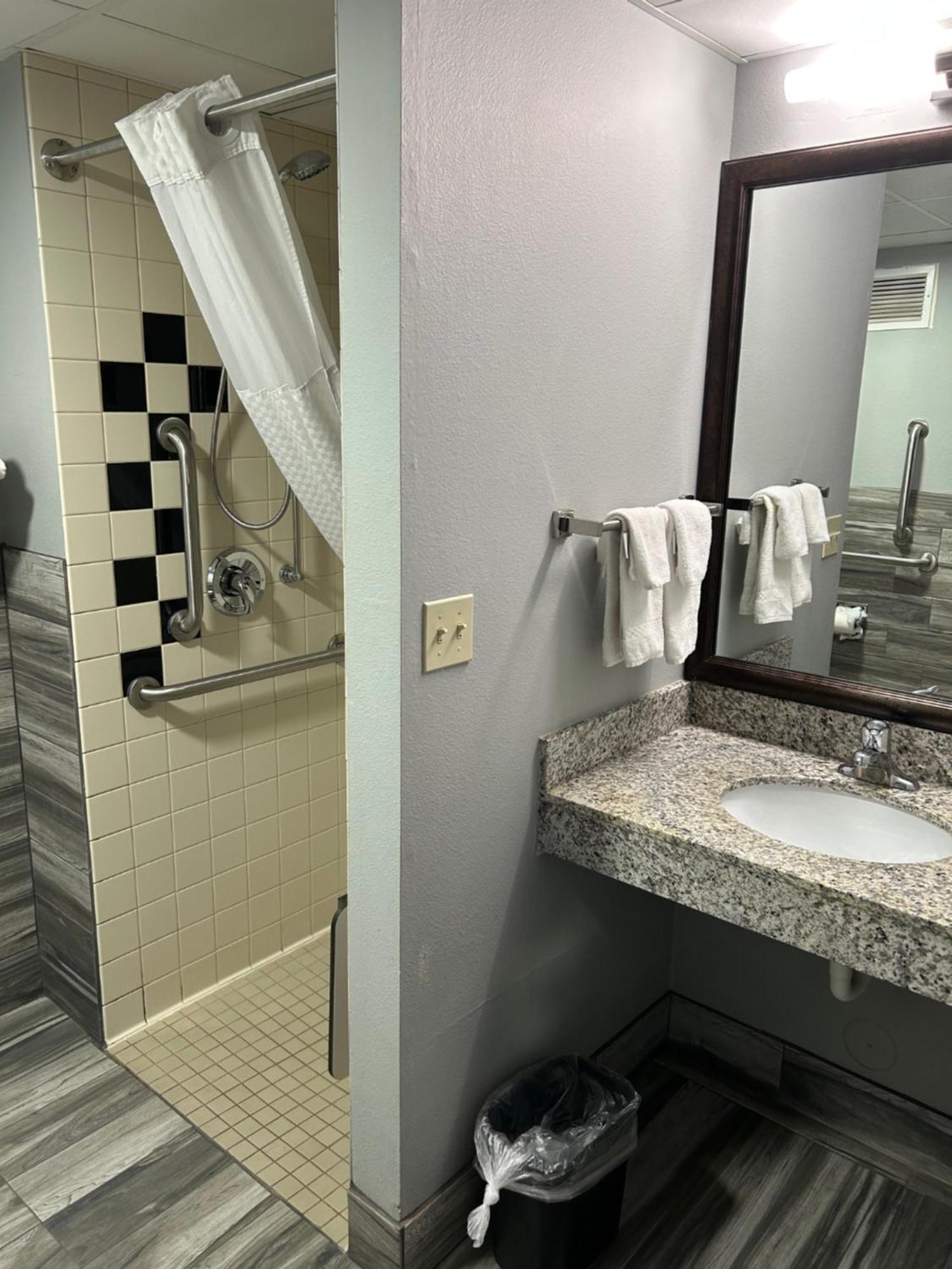 Americinn By Wyndham Inn