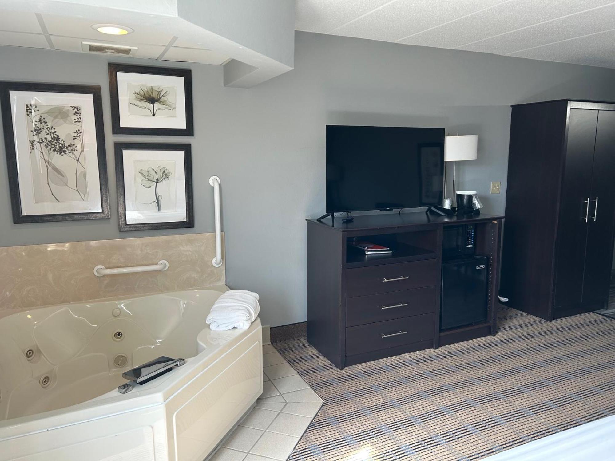 Inn Americinn By Wyndham 3*